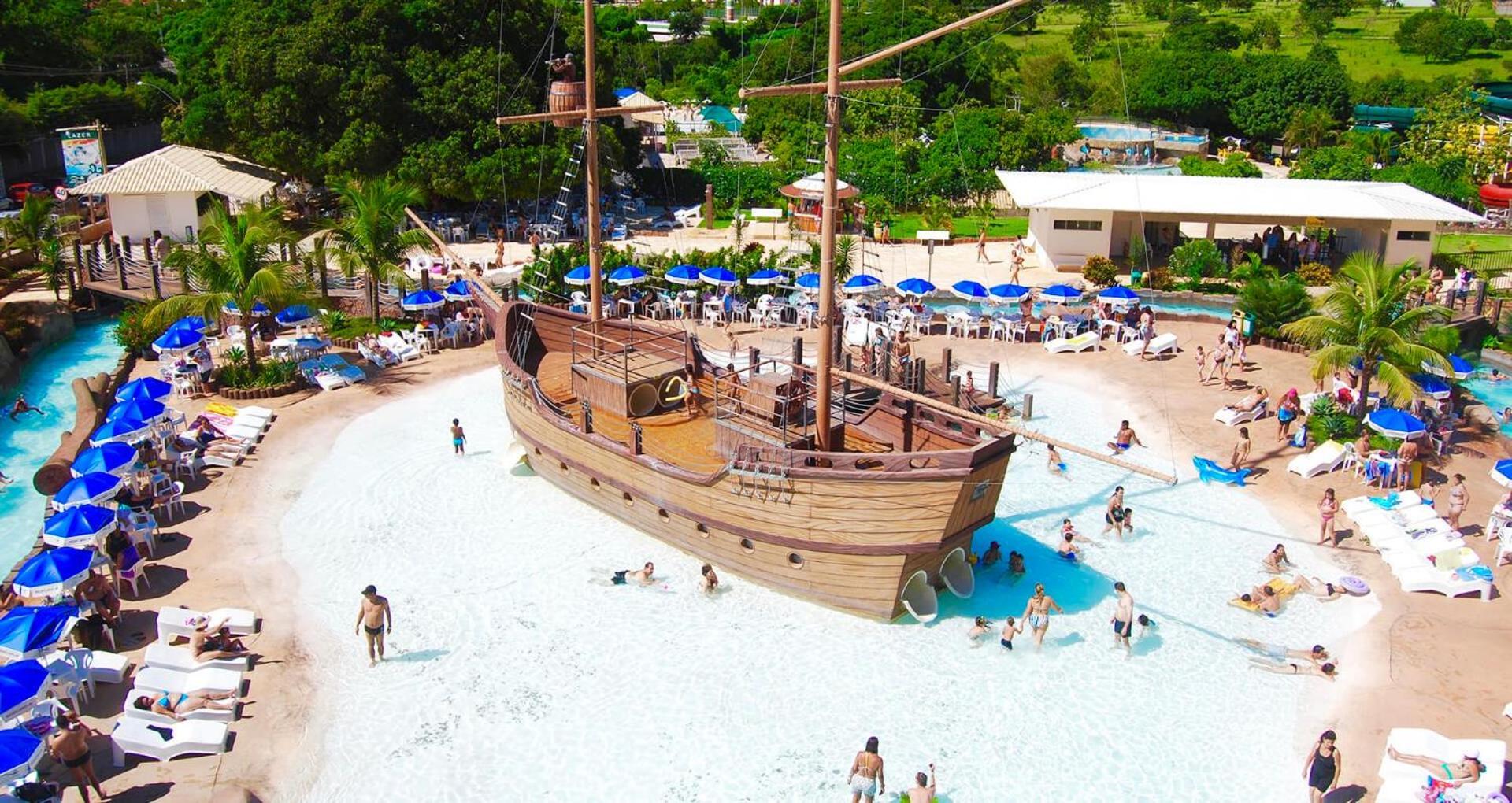 Piazza Diroma - Acqua Park, Splash E Slide Caldas Novas Exterior foto